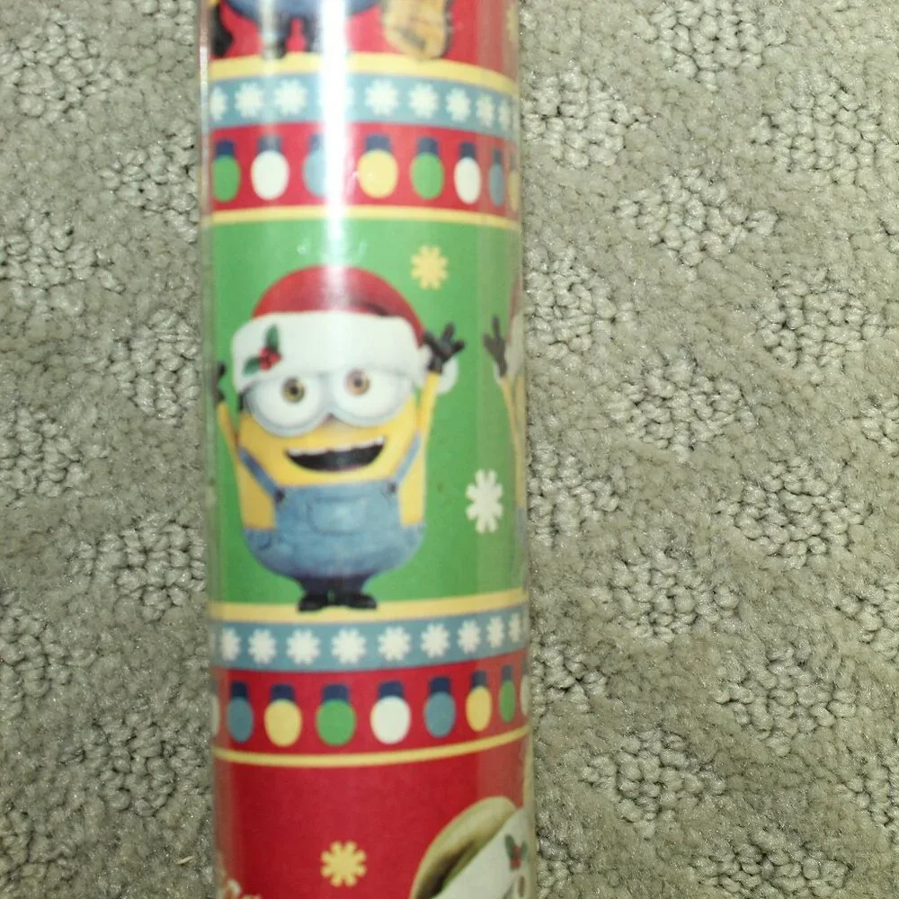 Vintage Minions Movie Christmas Wrapping Paper 70 Square Feet NEW
